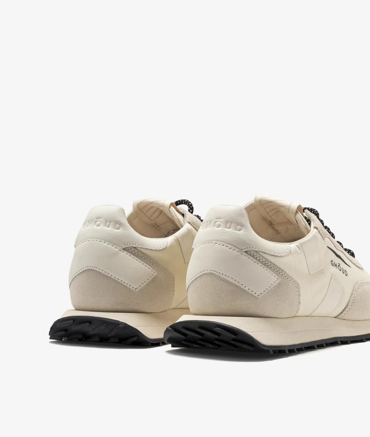 Zapatilla GHÔUD Marfil